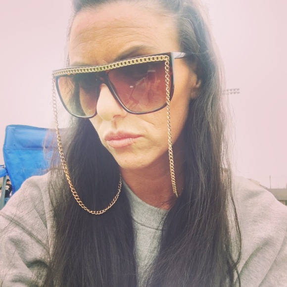 Meet your Posher, Willow - Picture 8 of 8